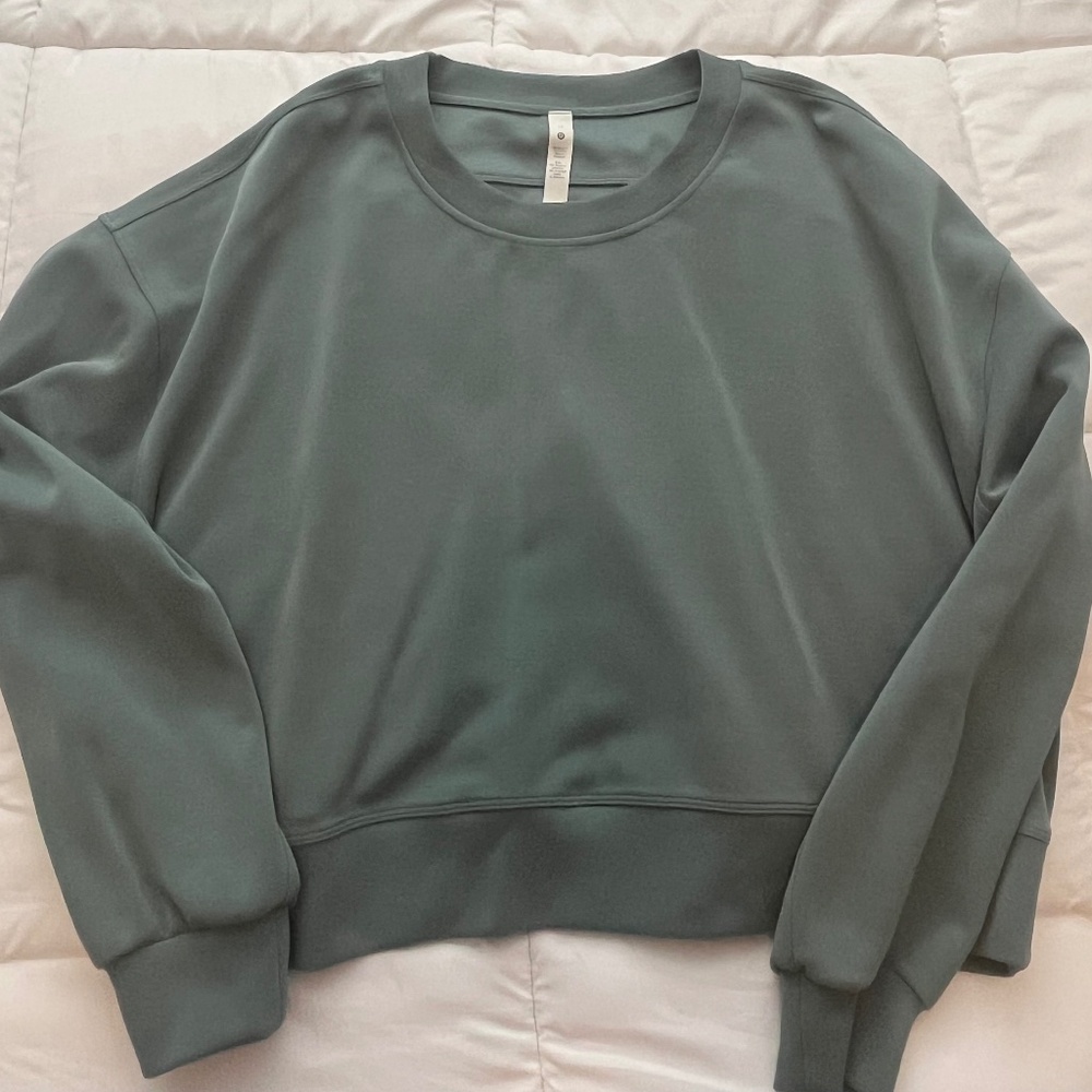 Lululemon Softstreme Perfectly Oversized Cropped Crew Size 12